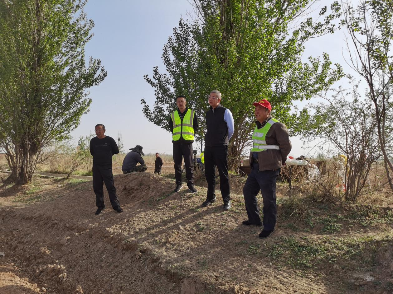 山西省山阴农牧场开展春耕春播大会战